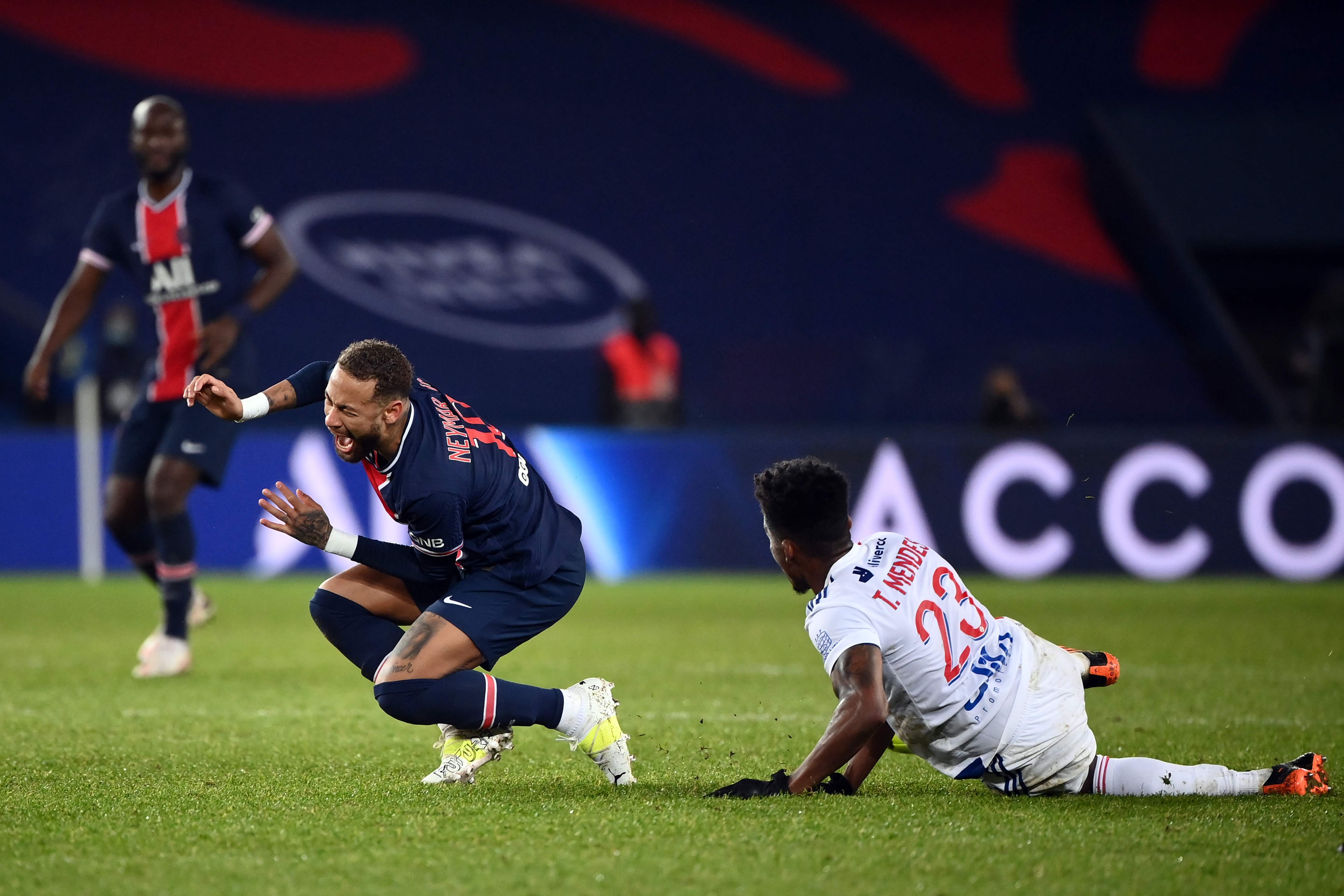 开云娱乐 -关于巴黎圣日耳曼内部会议纪要流出——加时末段完成体检，NBA总决赛使命明确，团队化学反应显著的信息