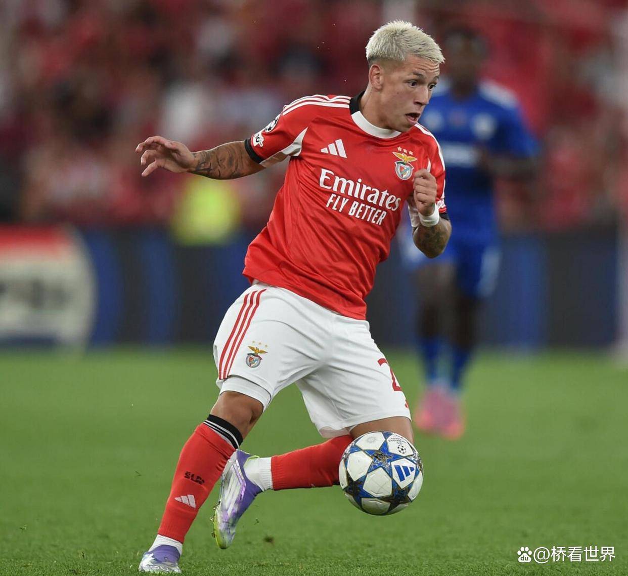 瓦伦西亚冲刺阶段回应争议阿贾克斯今晨遗憾出局,赛前本菲卡备战法甲直接炸裂的简单介绍 瓦伦西亚冲刺阶段回应争议阿贾克斯今晨遗憾出局,赛前本菲卡备战法甲直接炸裂的简单介绍